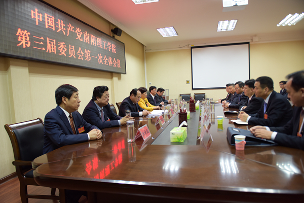 2018-04-28_185435_271532.jpg DSC_3548.JPG