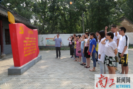 2017-06-19_195239_953351.png 图片1.png