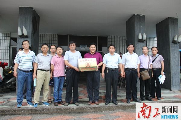 2016-07-23_163151_476891.jpg IMG_7949.JPG