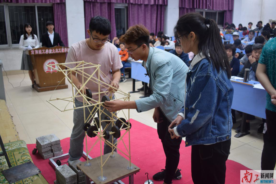 2018-04-17_153417_293804.png 2018-04-17_153417_293804.png