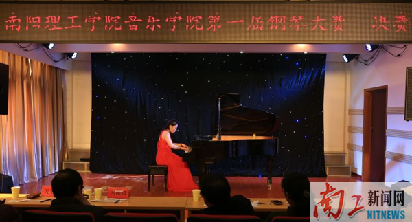 2016-12-26_162015_451849.png 钢琴比赛.png